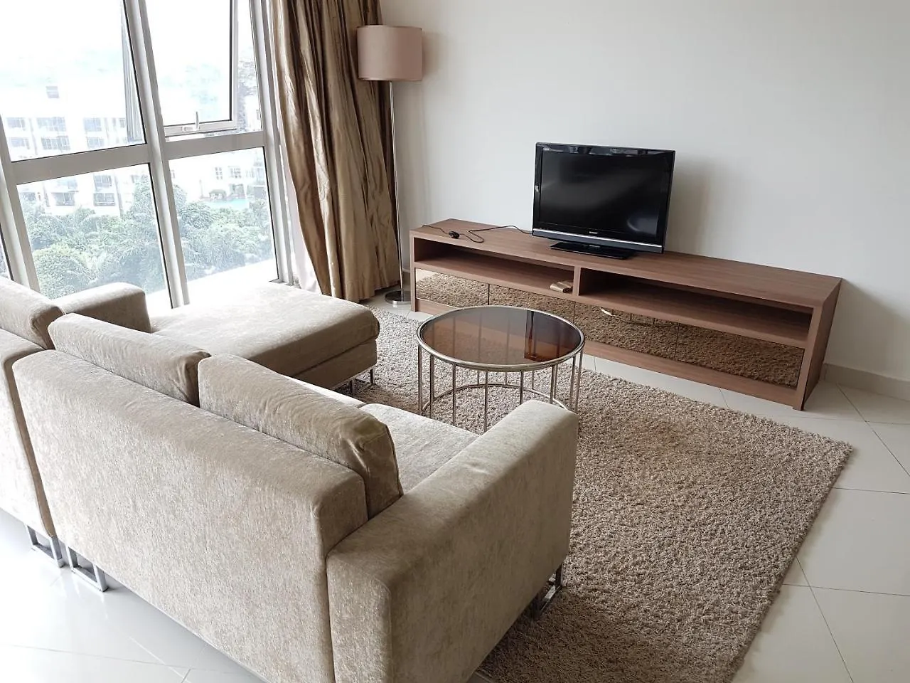 Regalia Suites 109 - Kuala Lumpur Hostel